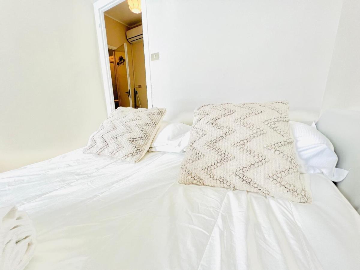 Suite Sunset 11 - Fronte Mare Sanremo Bagian luar foto